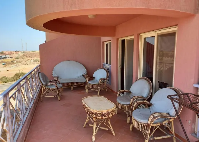Waterfront العين السخنة للعائلات Apartment *