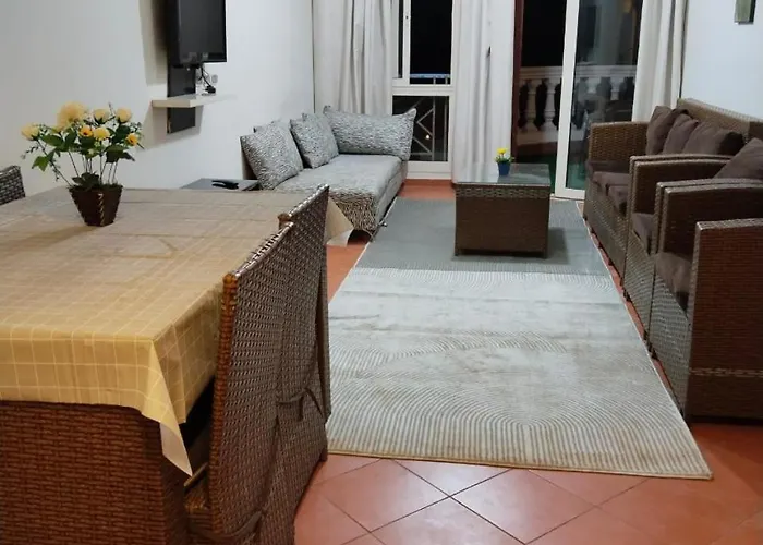 Apartment Waterfront العين السخنة للعائلات